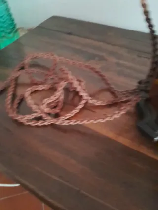 Telefono antico con disco combinatore