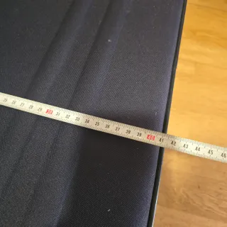 Maletas de viaje azul y negra