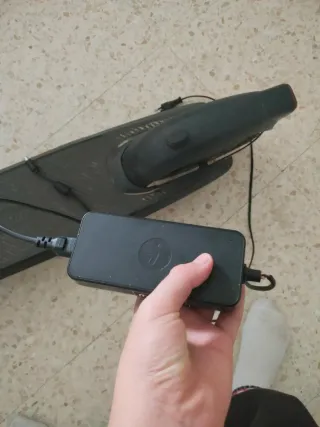 Patín Ninebot E2 Pro con soporte móvil y cargador