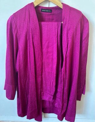 Kimono Green Coast Morado Talla S y pantallon M