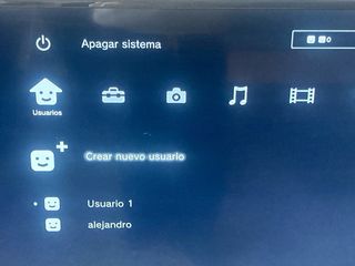 PlayStation 3 con 2 mandos y 8 juegos