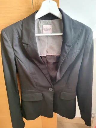 Chaqueta americana blazer Bershka negra