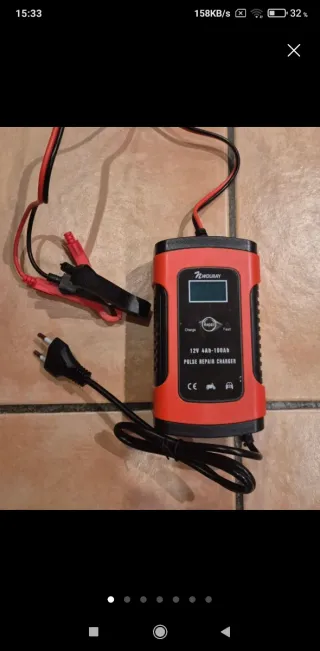 Cargador baterías inteligente coche y moto