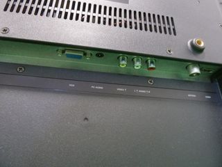 TELEVISION TD SYSTEMS 40"