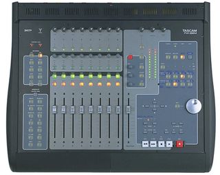 Tascam FW-1884 – Interfaccia Audio Professionale