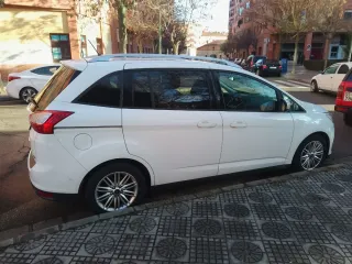 Ford Grand C-MAX 2017
