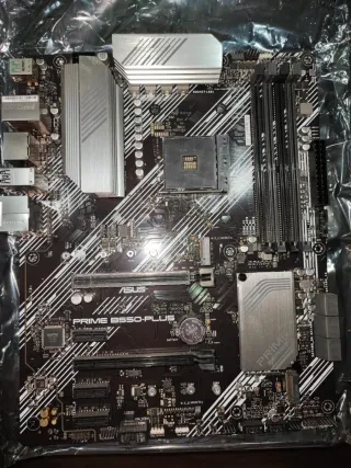 Kit Placa Base Asus B550-Plus + CPU Ryzen 5