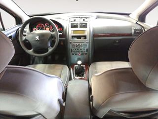 Peugeot 407 ST Confort