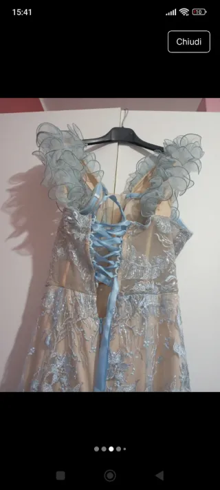 Abito da cerimonia o 18° azzurro e nude