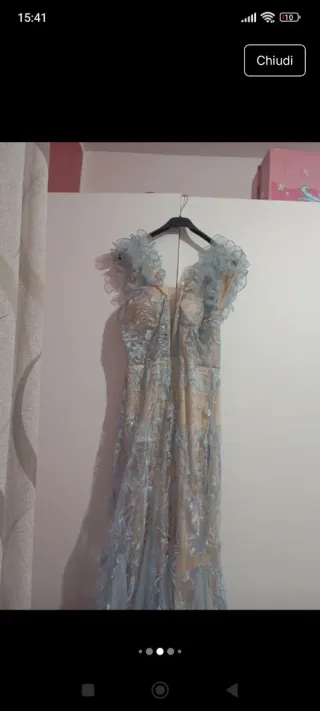 Abito da cerimonia o 18° azzurro e nude