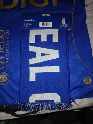 CAMISETA+BUFANDA OFICIAL DEL REAL OVIEDO.