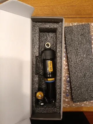 Öhlins TTX1 Air m.2 185x55 TM