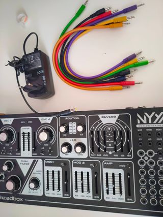 Dreadbox NYX + cavi patch