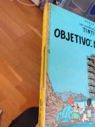 Tintín Objetivo: La luna