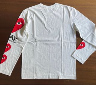 Camiseta Comme des Garçons Play Blanca Manga Larga