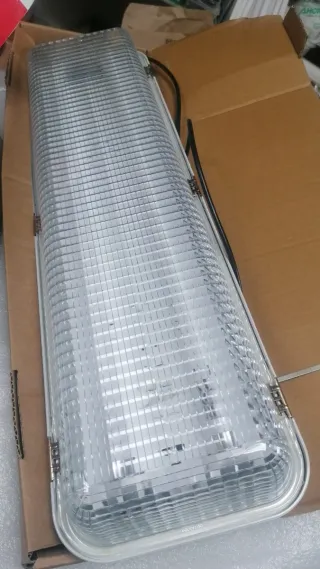 Lámpara fluorescente GEWISS ZNT 2x18W