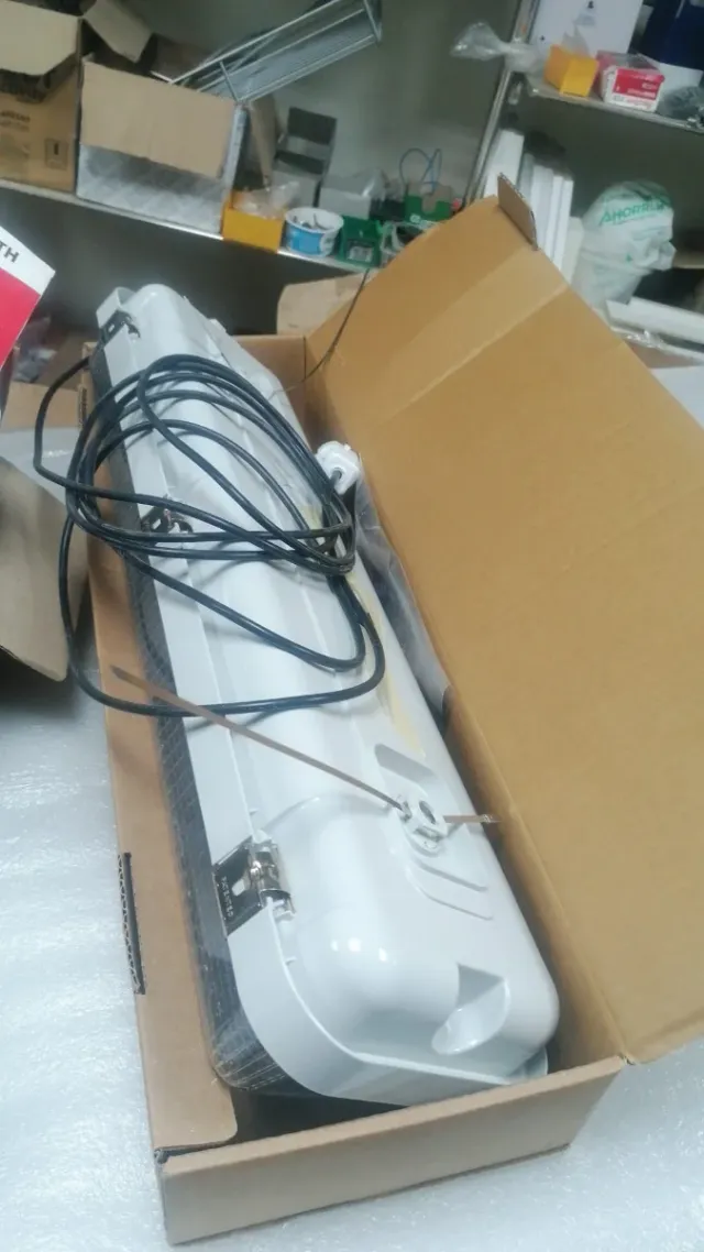 Lámpara fluorescente GEWISS ZNT 2x18W