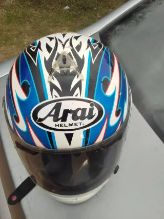 Casco de moto Arai