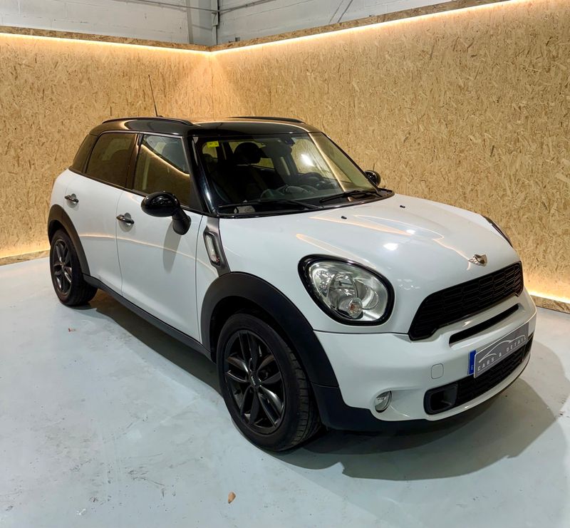 MINI Countryman Cooper SD (2011) 2011