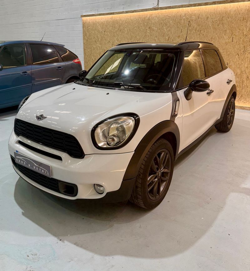 MINI Countryman Cooper SD (2011) 2011, foto 2