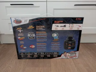 Dron Xtreme Raiders Cyber-Cam con Mando