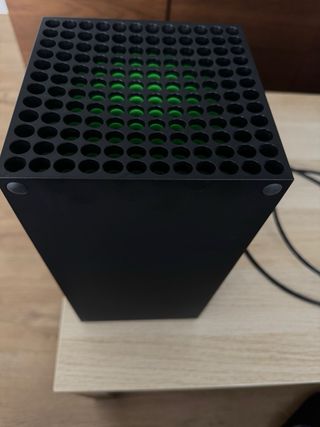 Xbox Series X 2023 con mando