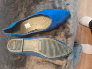 Manoletinas de ante azul