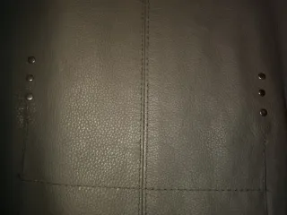 Chaqueta de cuero para moto mujer. Iguana Custom.