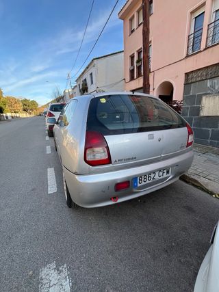 Mitsubishi Colt 2003