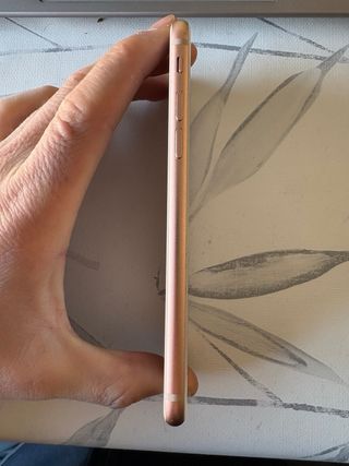 iPhone 8 Dorado 64GB