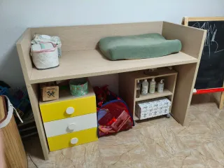 Cuna convertible en cama infantil