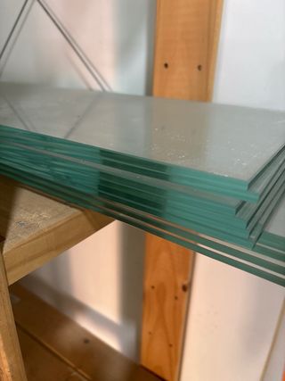 Vitrina expositora cristal y madera