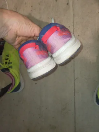 Zapatillas Asics Azul y Rosa