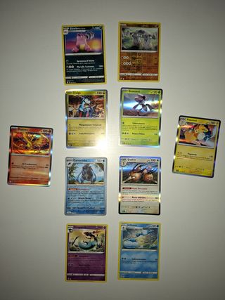 Mazzo 10 carte Pokemon italiane rare