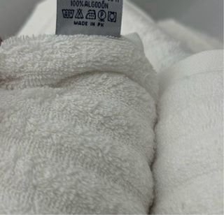 Lote de dos toallas 100% algodón 100x150 cm