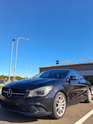 Mercedes-Benz Clase CLA 2015