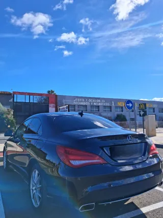 Mercedes-Benz Clase CLA 2015