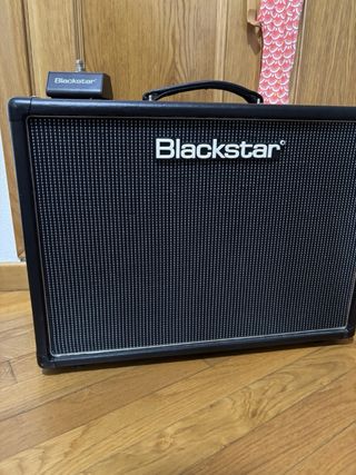 Blackstar HT5-2x10 Combo Guitarra Eléctrica