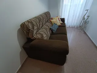 Sofá 3 plazas tela beige y marrón