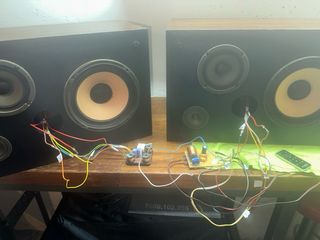 Altavoces AR Systems Negros modelo 2009