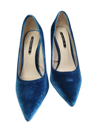 Zapatos de tacón azul