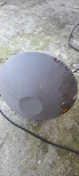 Luminária pendente cinza e transparente