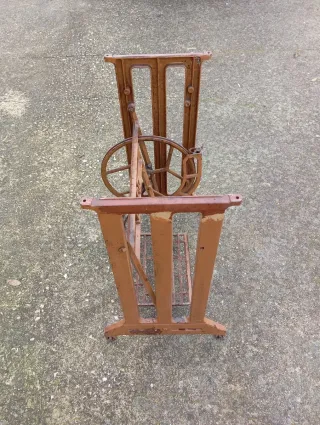 Pie de máquina de coser Alfa