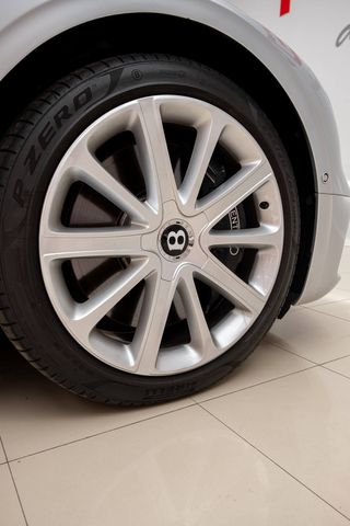 Bentley Continental GT V8