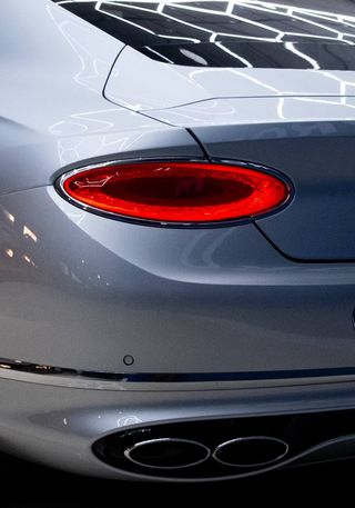 Bentley Continental GT V8