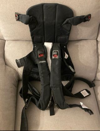 Mochila Portabebés BabyBjörn ONE Negra