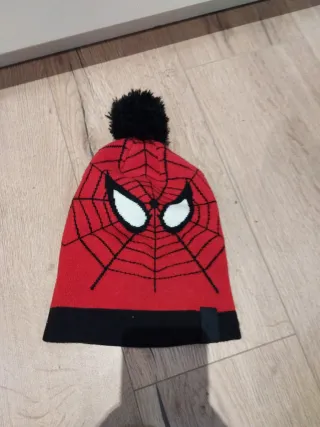 Gorro Spiderman Rojo y Negro