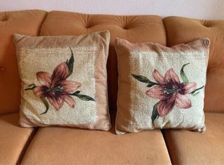 Fundas cojín flor beige y rosa