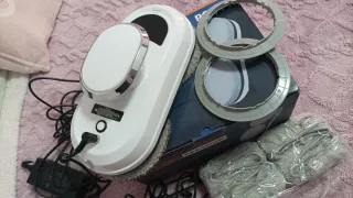 Robot Limpia Cristales Blanco