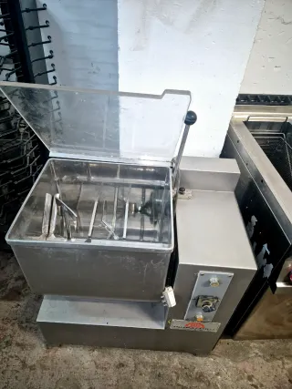 Amasadora de carne industrial